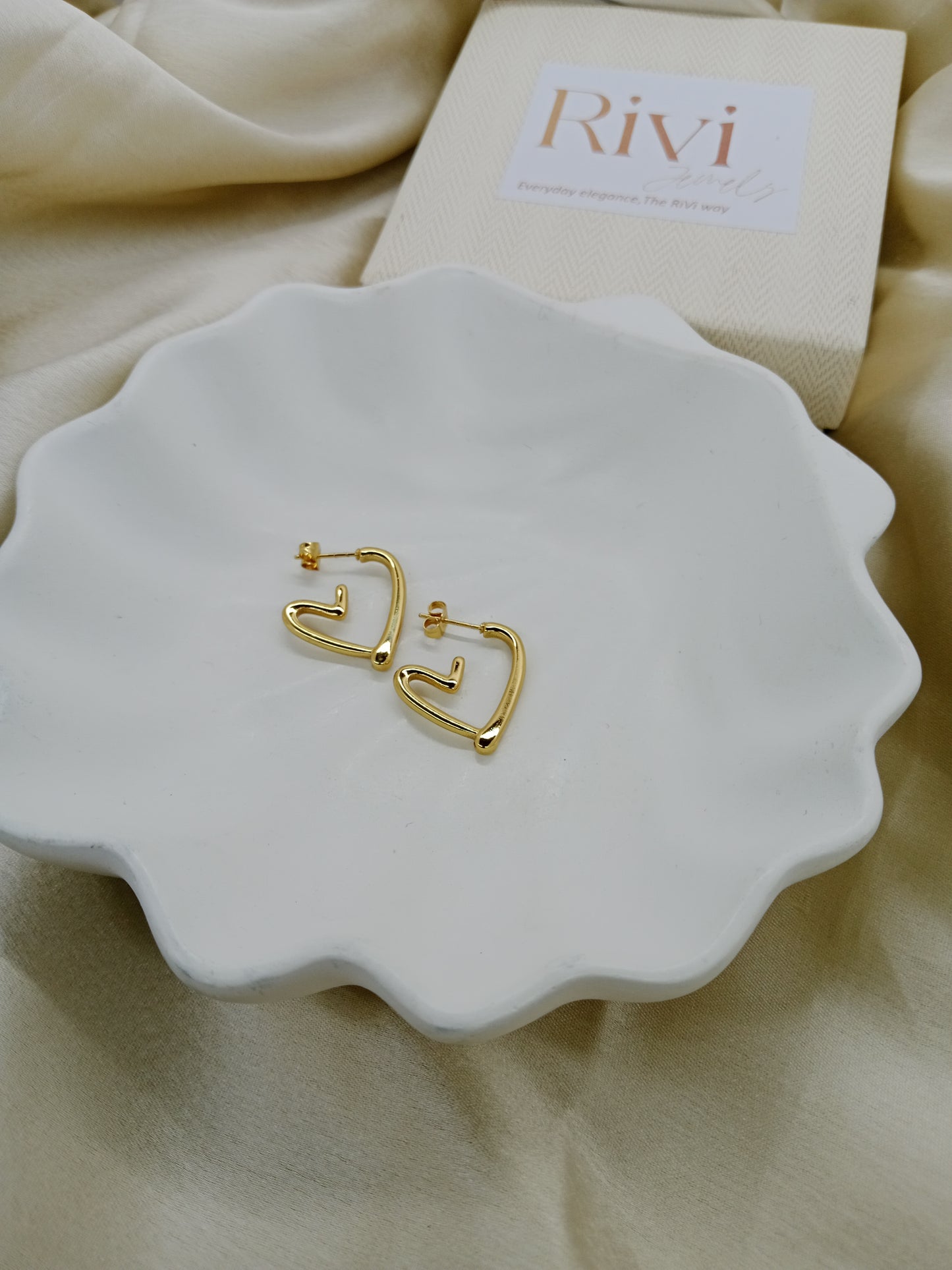 Luna Heart Hoops