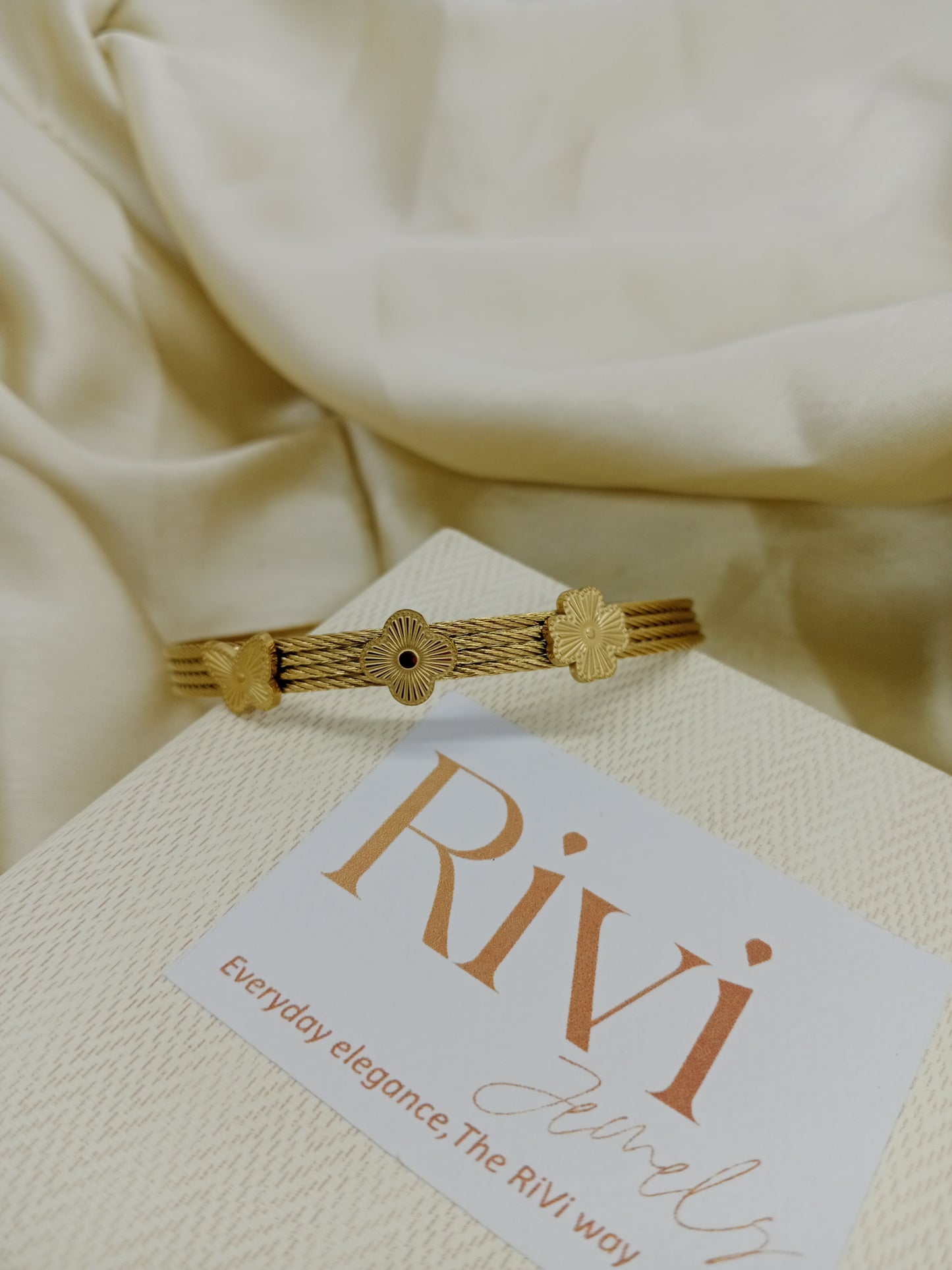 Zoey Bracelet