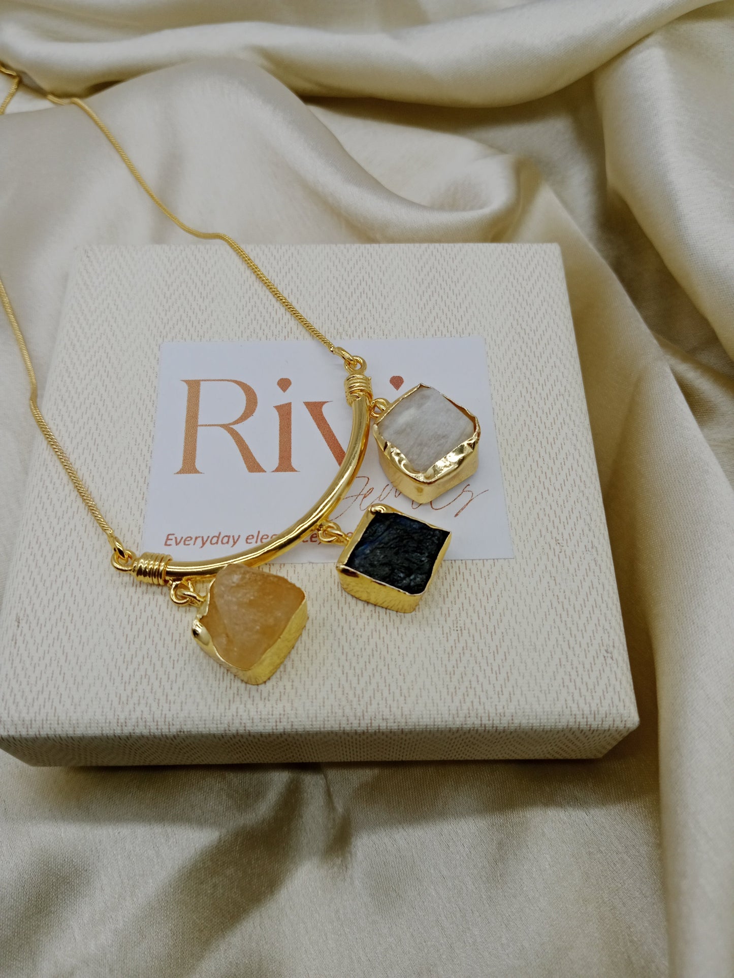 Trio of Raw Stones – Labradorite, Citrine & Moonstone