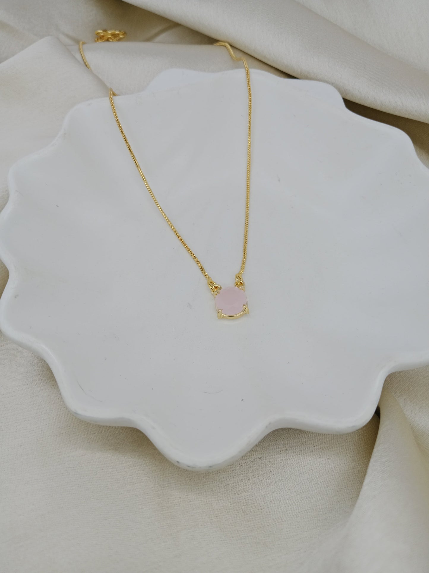 Rose Touch Necklace