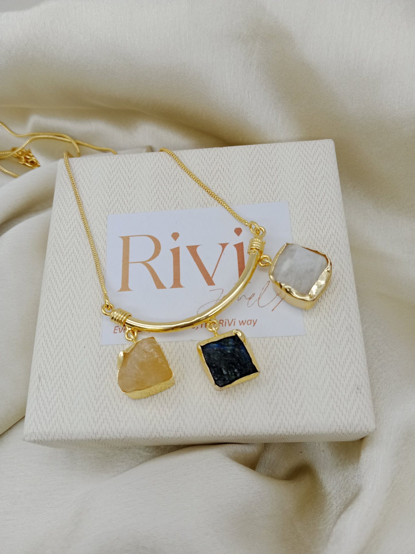 Trio of Raw Stones – Labradorite, Citrine & Moonstone