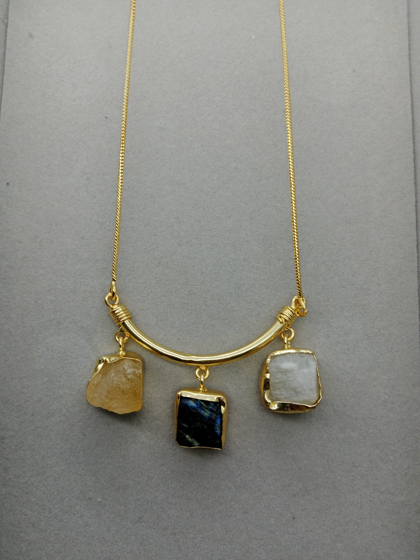 Trio of Raw Stones – Labradorite, Citrine & Moonstone