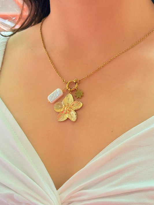 Charm Blossom Necklace
