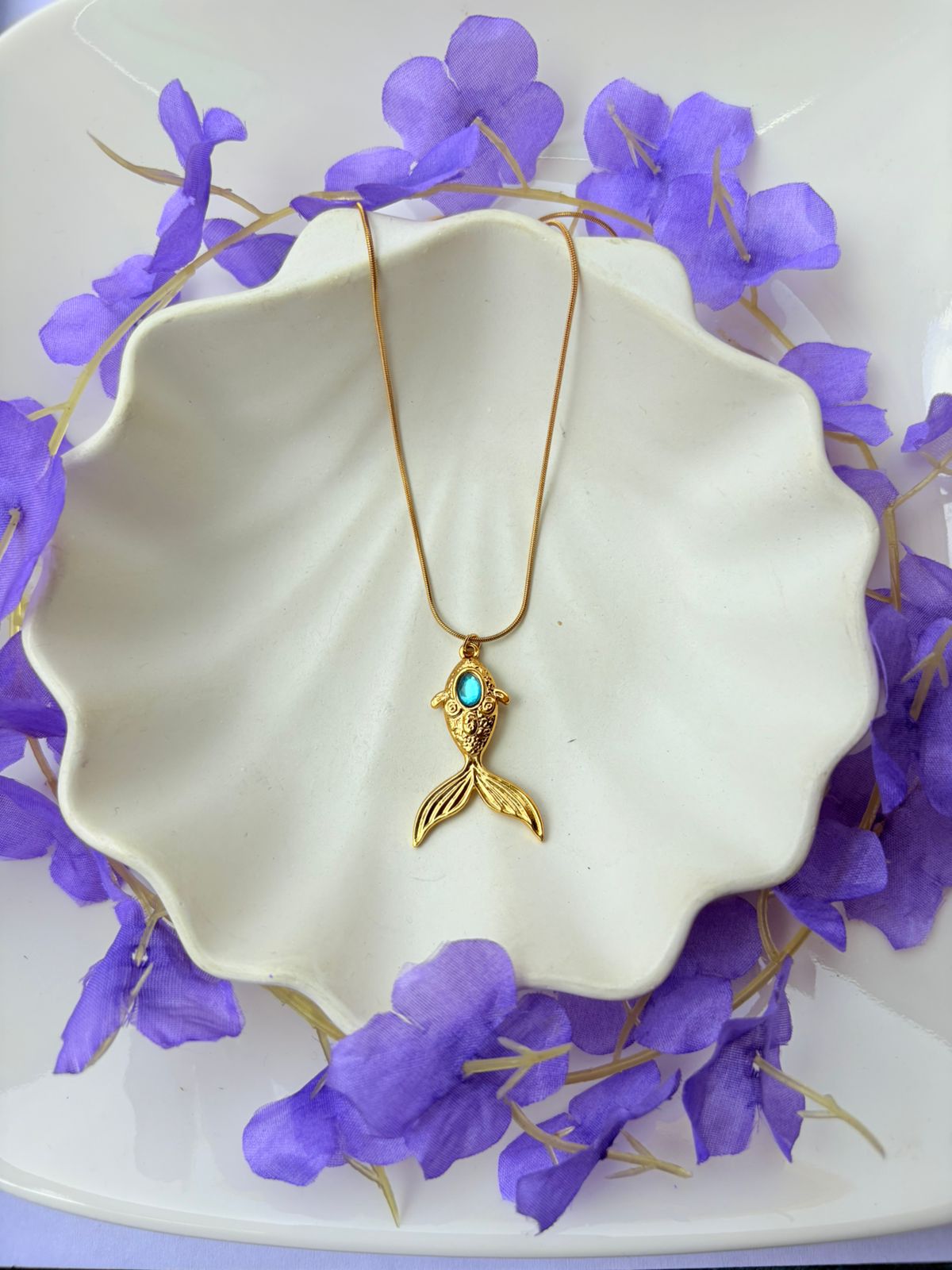 Mermaid Glow Necklace