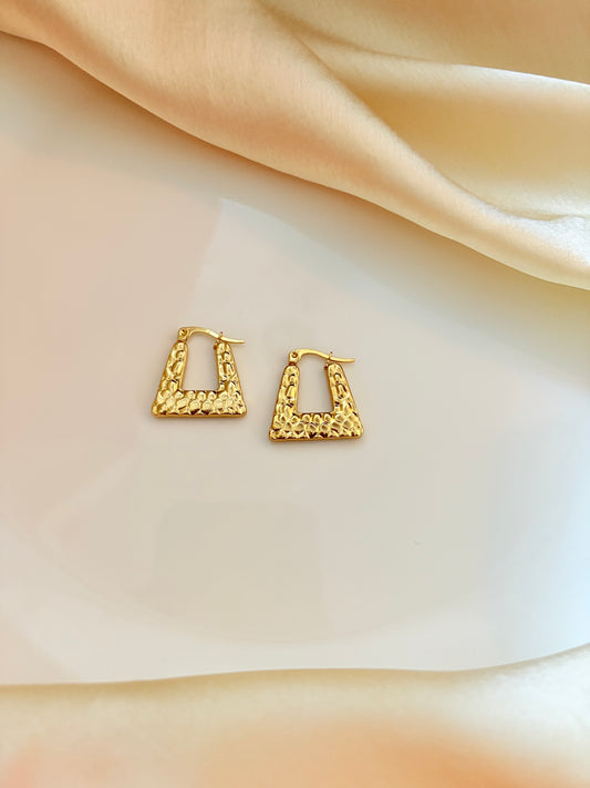 Gleam Hoops