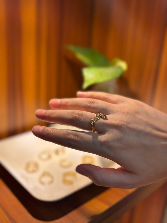 Fortune Petal Ring