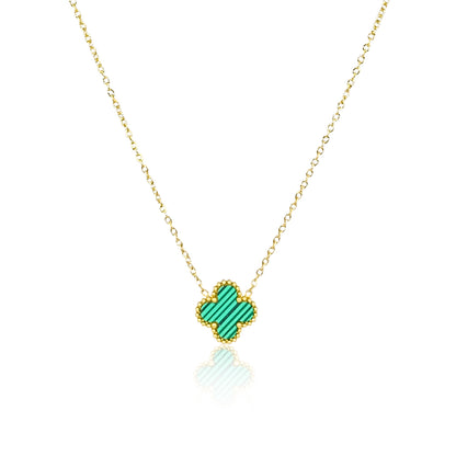 Clover Kiss Green Necklace