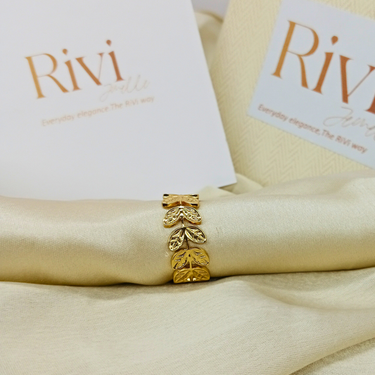 Enchanted Leaf Ring